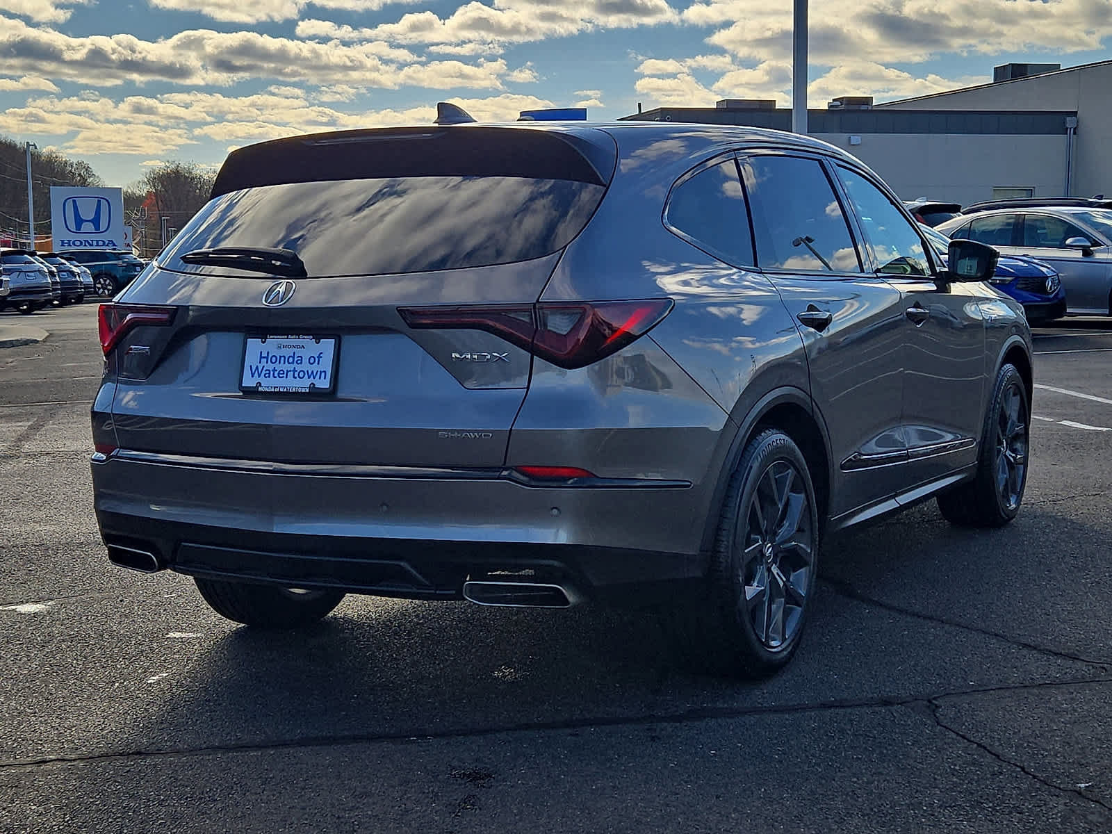 Used 2023 Acura MDX A-Spec image 5