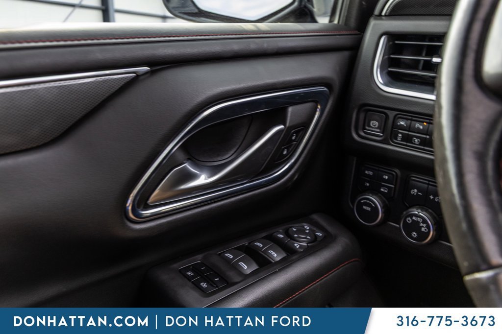 Used 2022 Chevrolet Tahoe RST w/ Luxury Package AWD/4WD image 12
