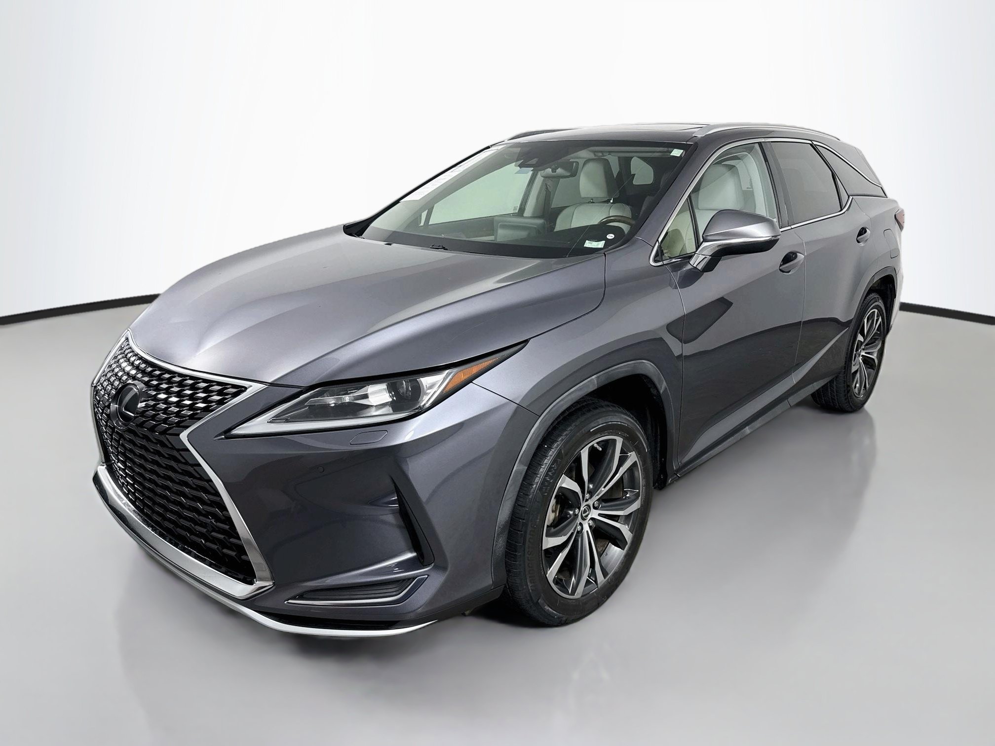 Used 2020 Lexus RX 350L Premium w/ Premium Package AWD/4WD image 3