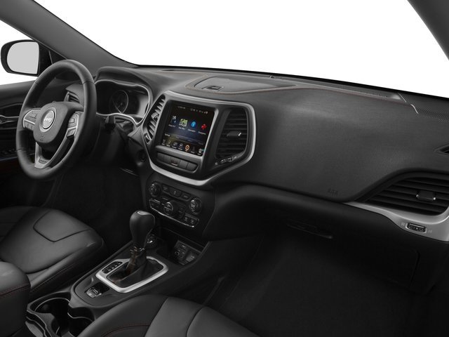 Used 2016 Jeep Cherokee Trailhawk w/ Comfort/Convenience Group AWD/4WD image 21