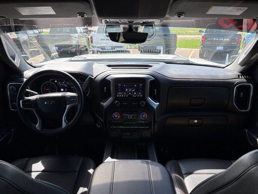 Used 2023 Chevrolet Silverado 3500 LTZ w/ LTZ Plus Package AWD/4WD image 18