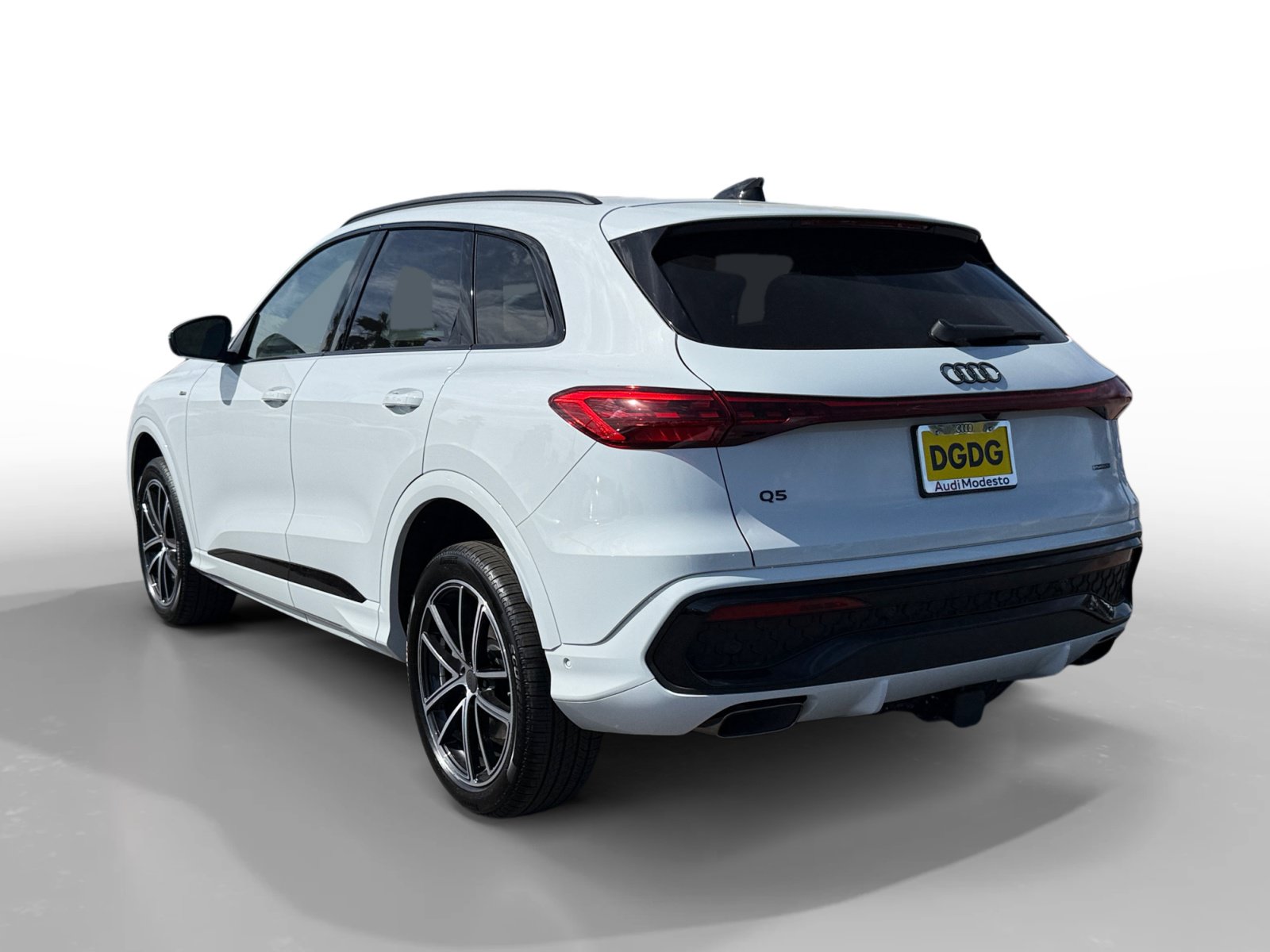 New 2026 Audi Q5 Premium Plus AWD/4WD image 3
