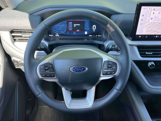 Used 2026 Ford Explorer Active AWD/4WD image 16