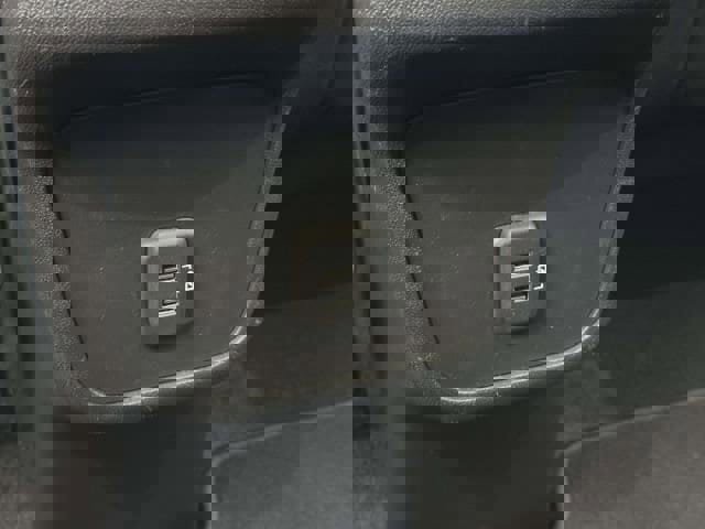 Used 2020 Chevrolet Equinox LT FWD image 14