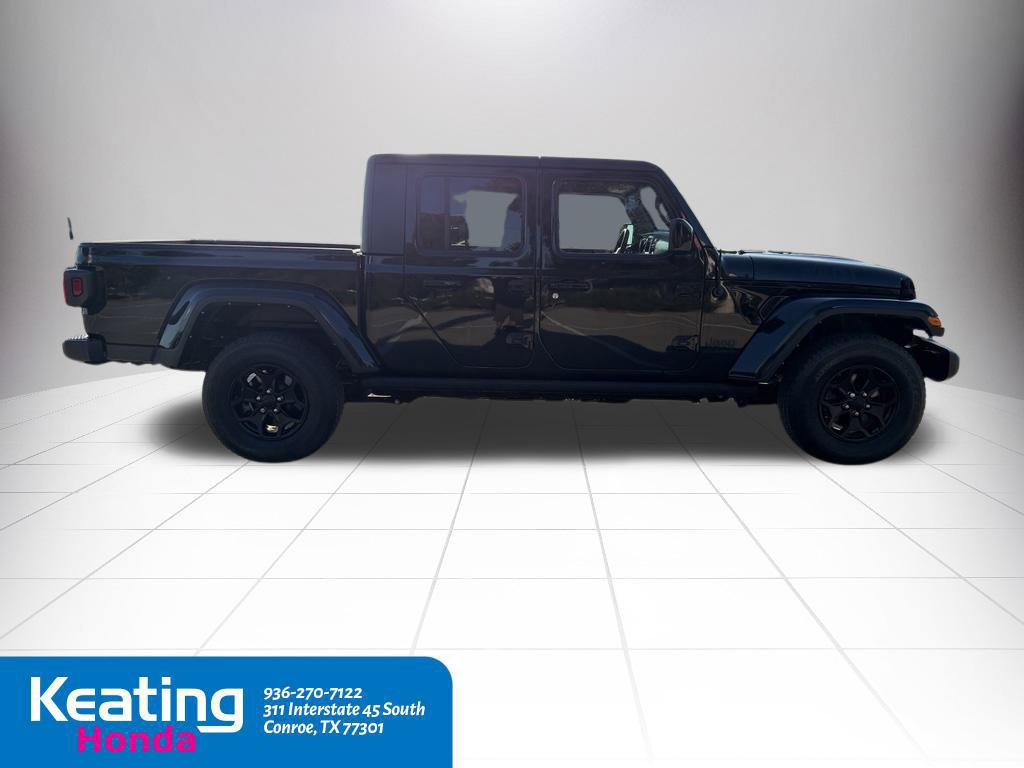 Used 2023 Jeep Gladiator Sport AWD/4WD image 4