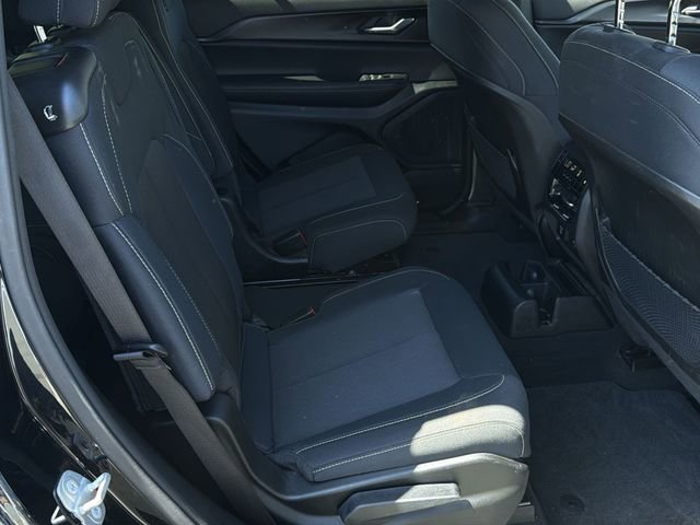 Used 2023 Jeep Grand Cherokee L Laredo w/ Luxury Tech Group I AWD/4WD image 36