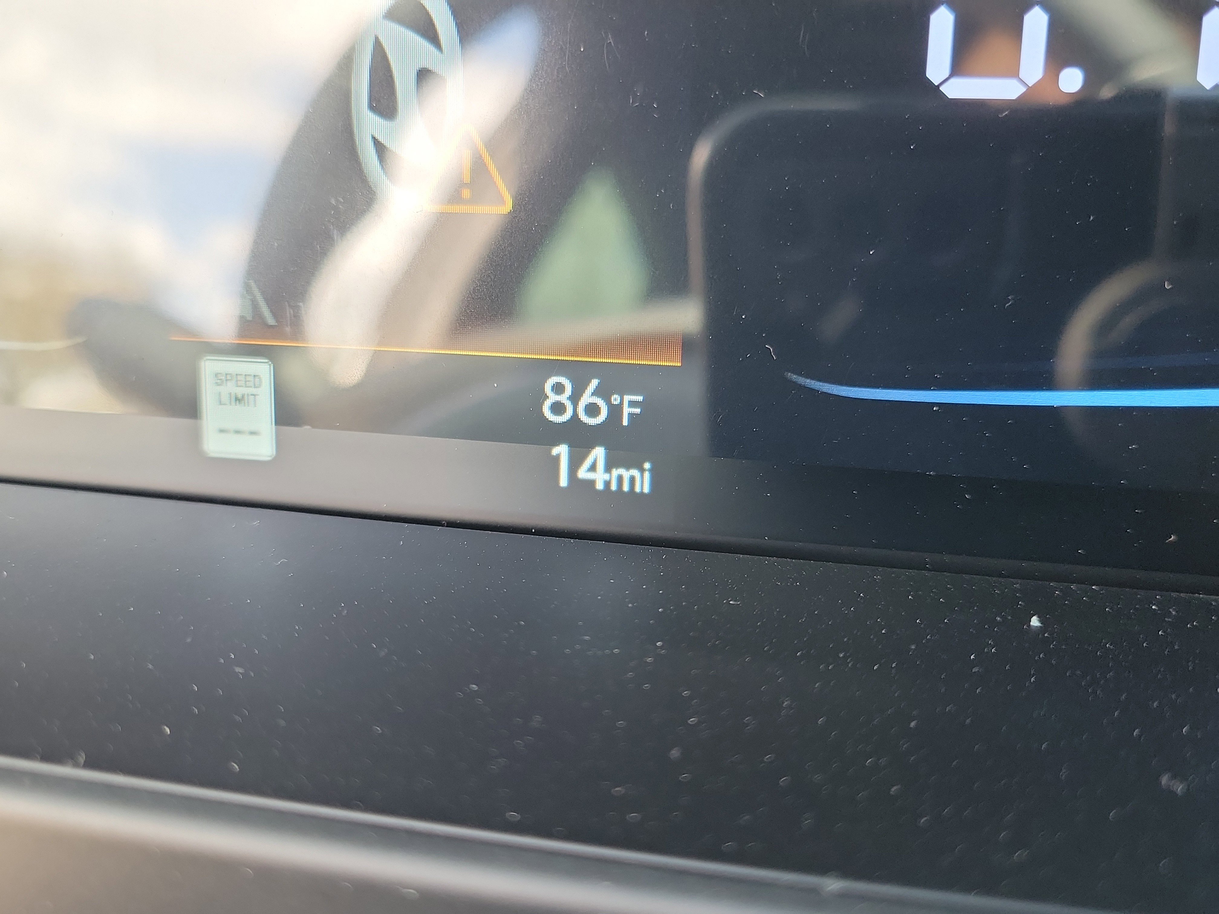 New 2026 Hyundai Elantra SEL Sport image 32