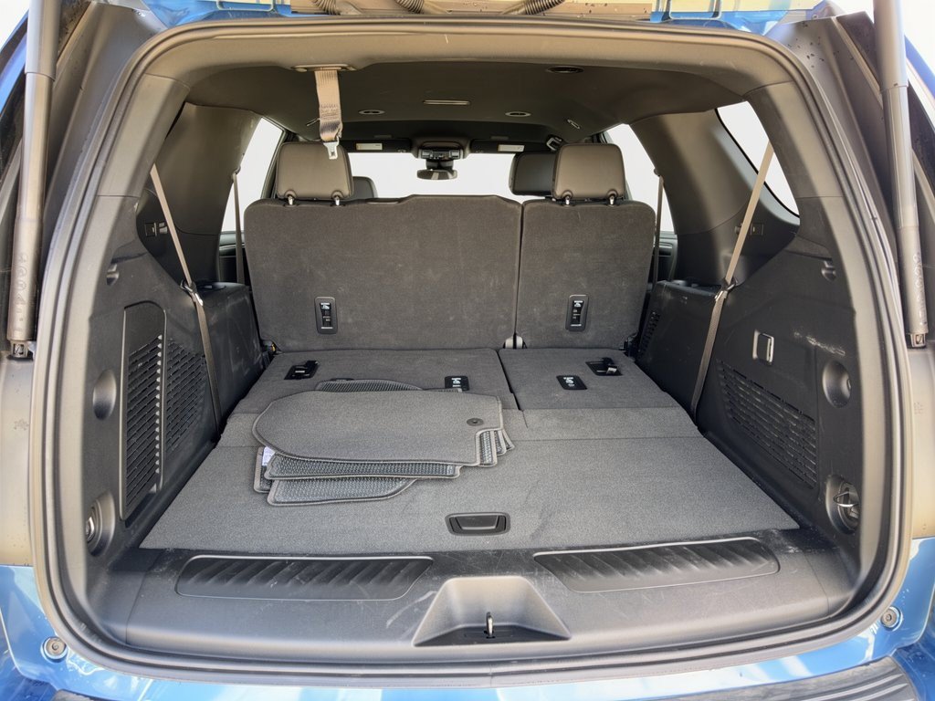 Used 2025 Chevrolet Tahoe LT RWD image 28