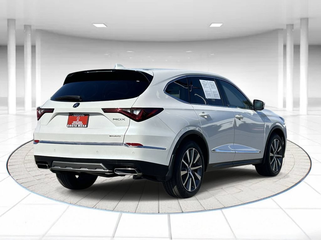 Used 2025 Acura MDX w/ Technology Package AWD/4WD image 5