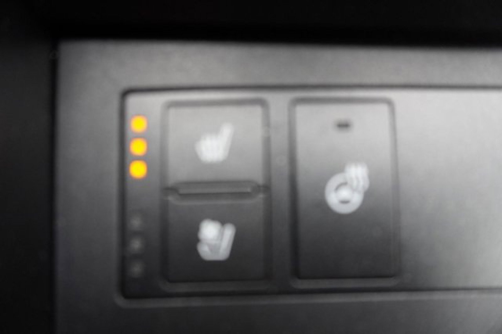 Used 2023 Lexus IS 300 w/ Comfort Package image 31