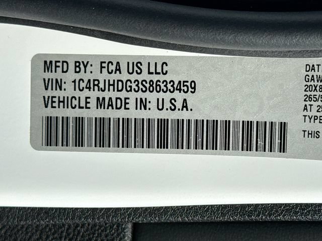 Used 2025 Jeep Grand Cherokee Overland AWD/4WD image 35