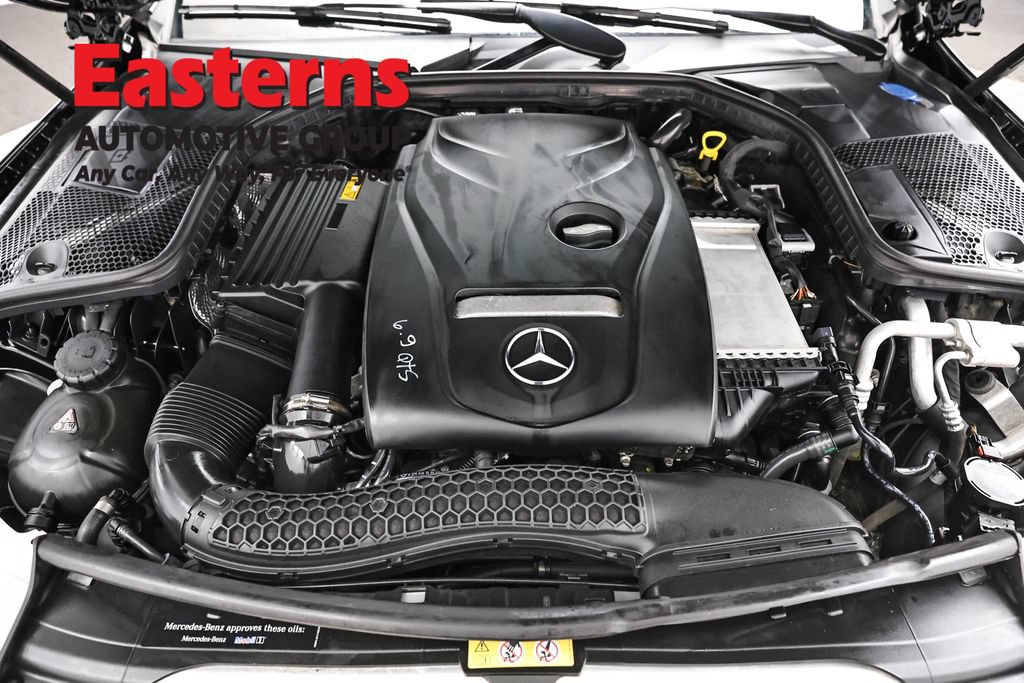 Used 2018 Mercedes-Benz C 300 4MATIC Sedan image 7