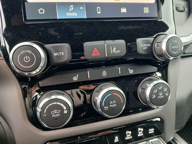 New 2026 RAM 1500 Big Horn w/ Night Edition image 25
