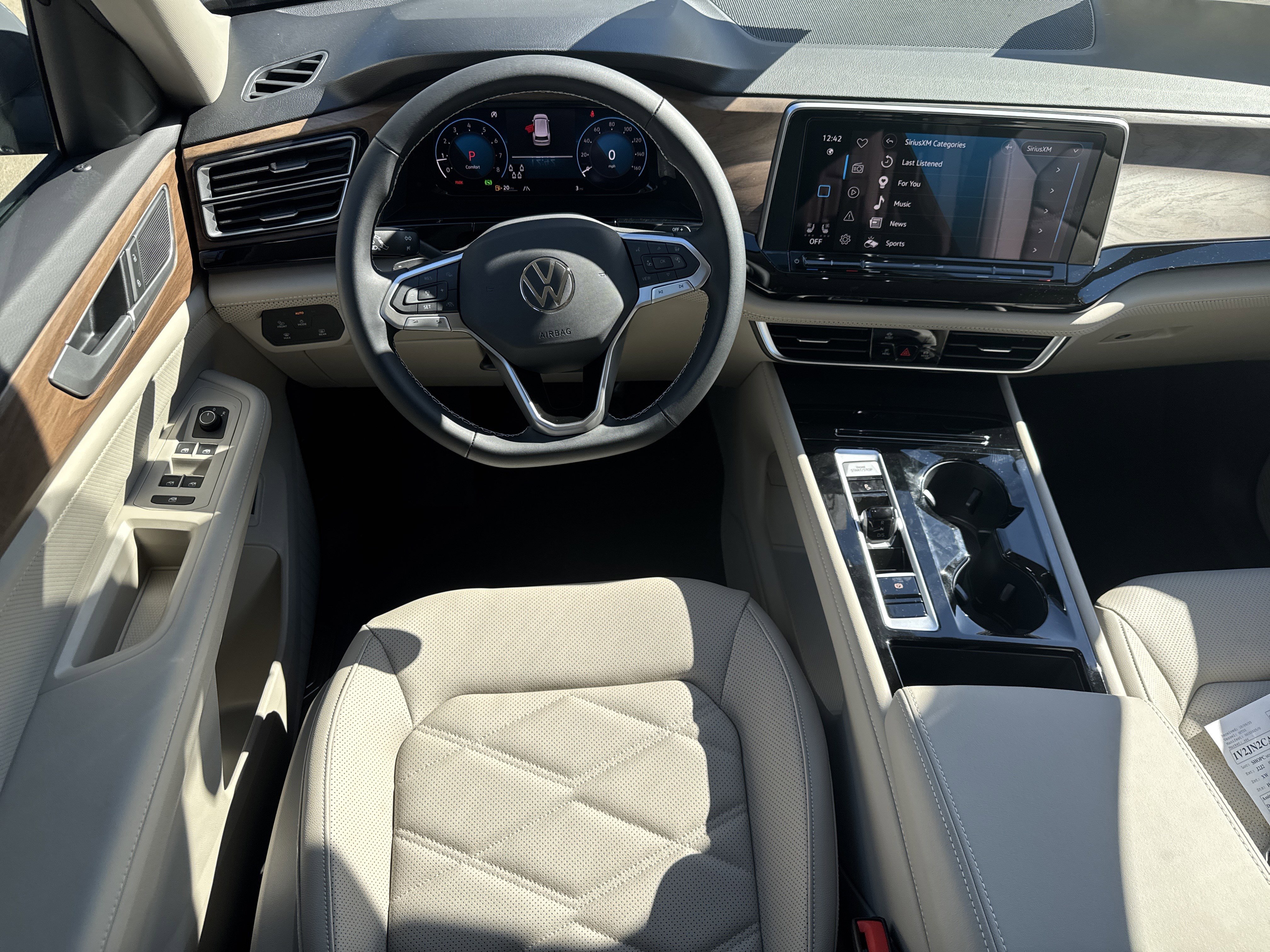 New 2026 Volkswagen Atlas SE image 7