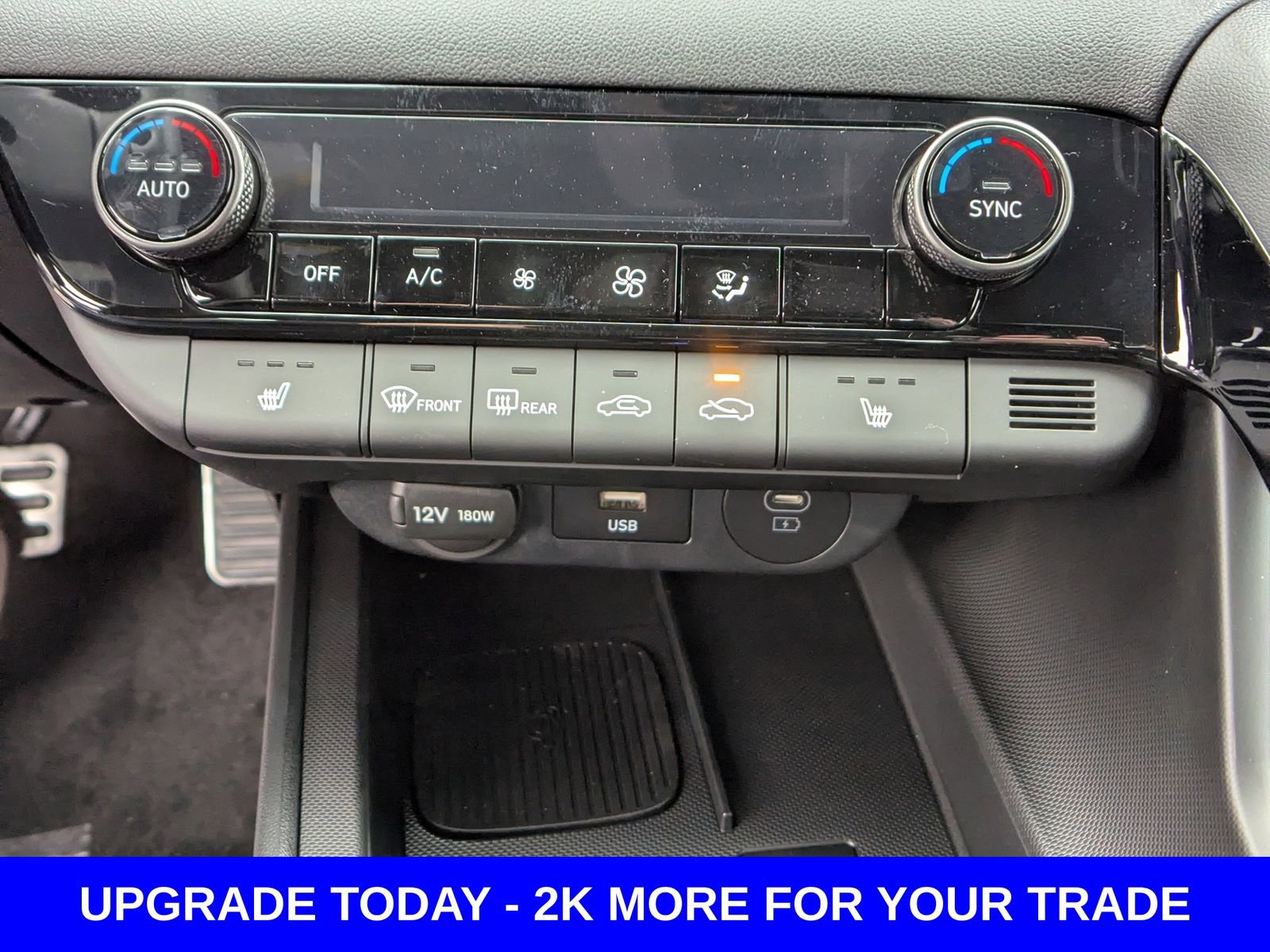 New 2026 Hyundai Elantra SEL Sport image 30