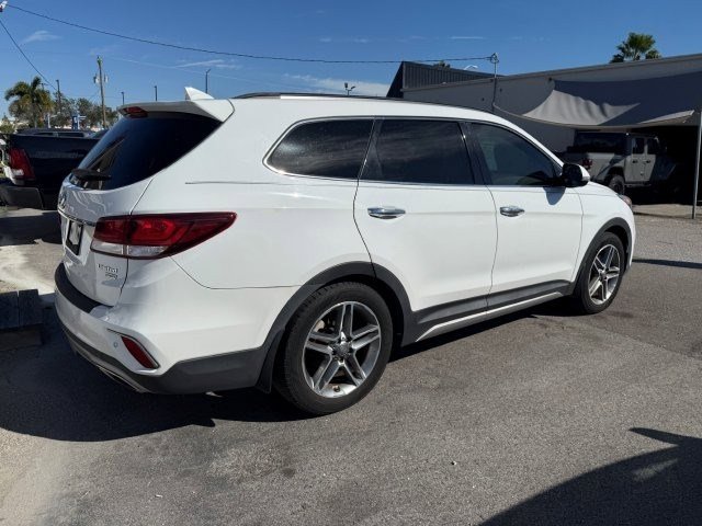 Used 2017 Hyundai Santa Fe Limited FWD image 5
