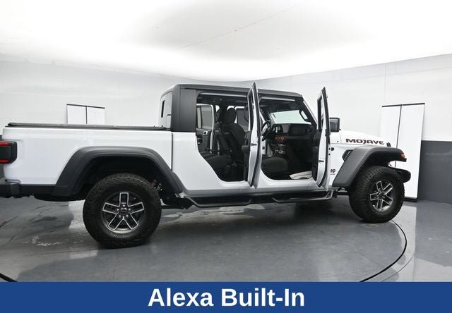 Used 2024 Jeep Gladiator Mojave w/ Technology Group AWD/4WD image 38