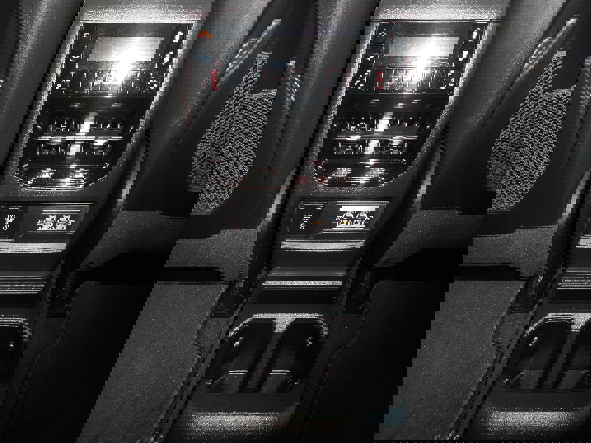 Used 2023 Jeep Grand Cherokee L Limited image 19