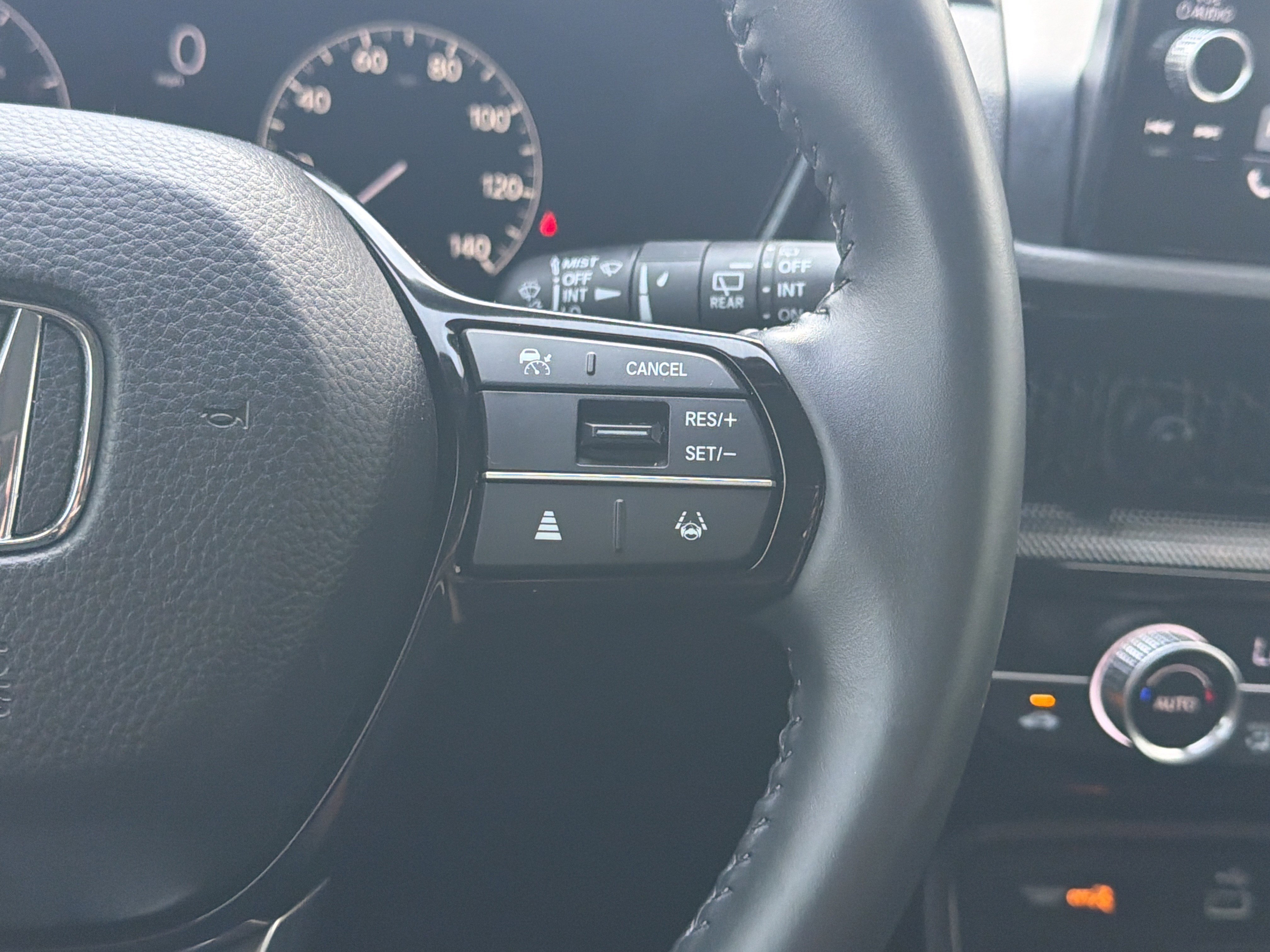 Used 2024 Honda CR-V EX-L image 19