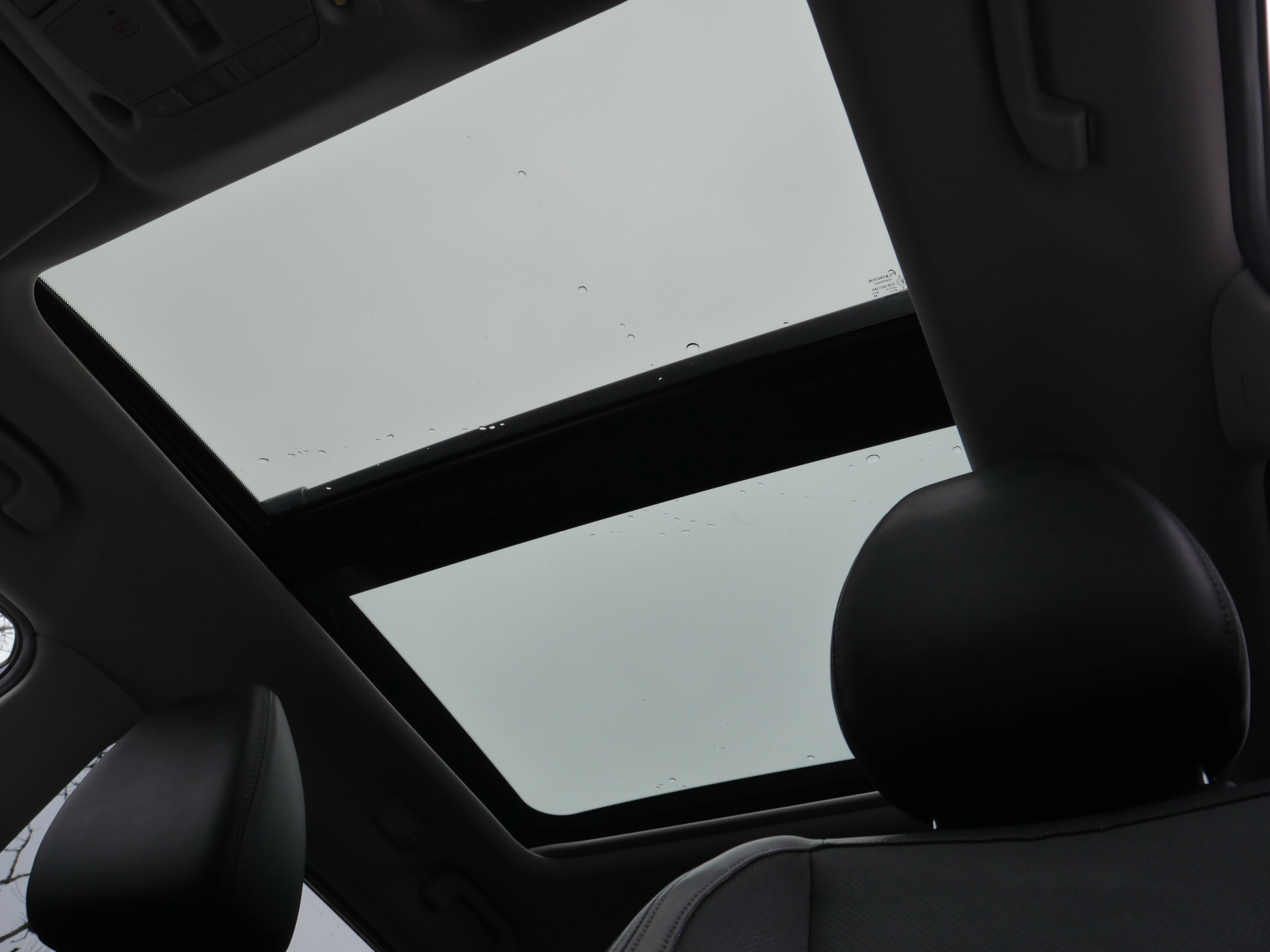 Used 2018 Nissan Rogue SL w/ Premium Package image 5