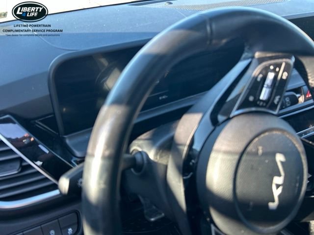 Used 2025 Kia Seltos S AWD/4WD image 10
