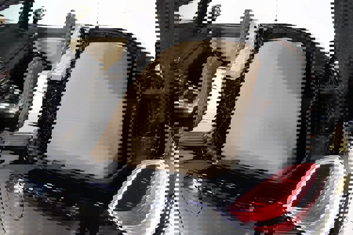 Used 2007 Saturn Sky w/ Premium Trim Pkg image 56