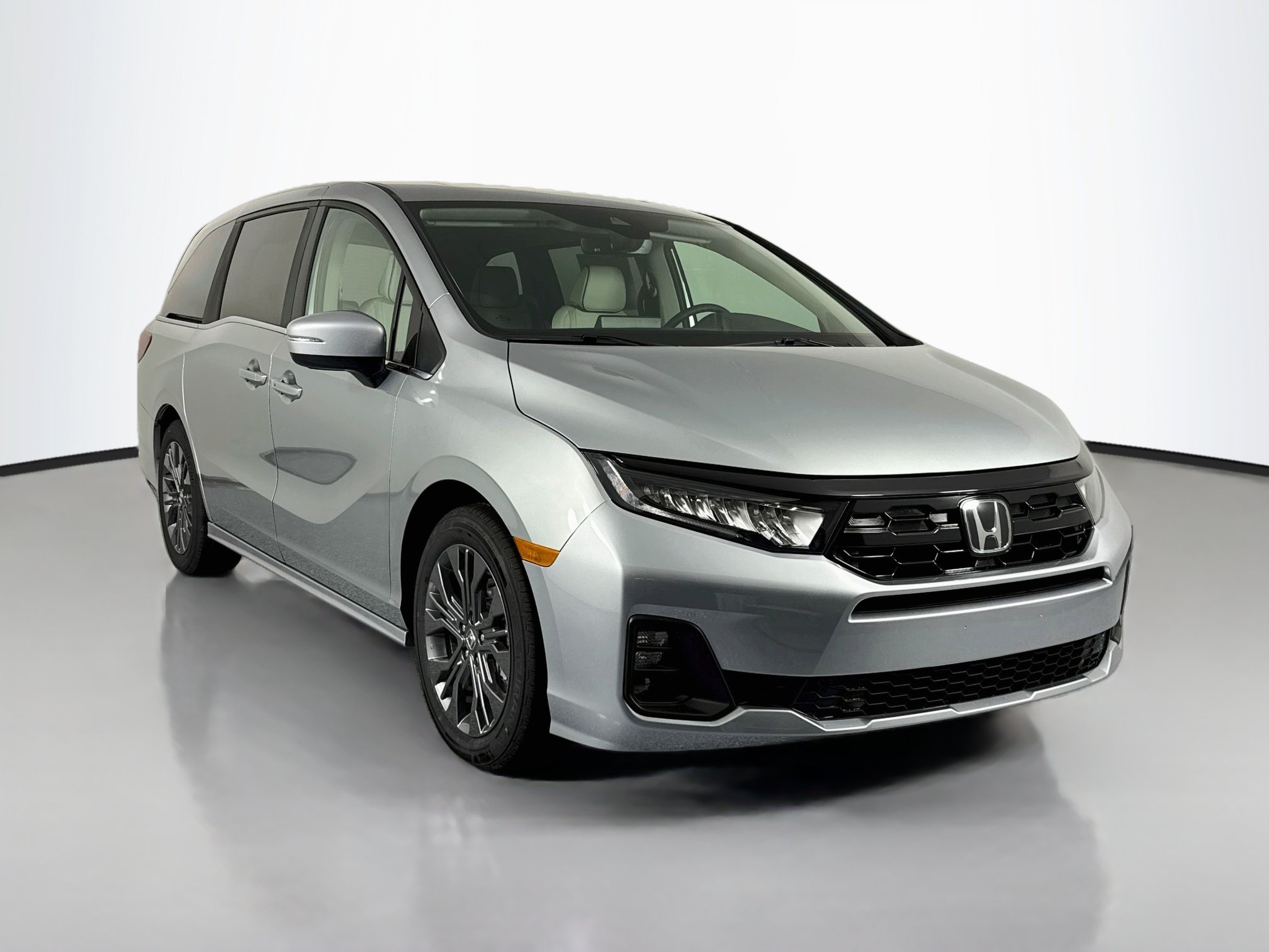 New 2027 Honda Odyssey Touring image 3