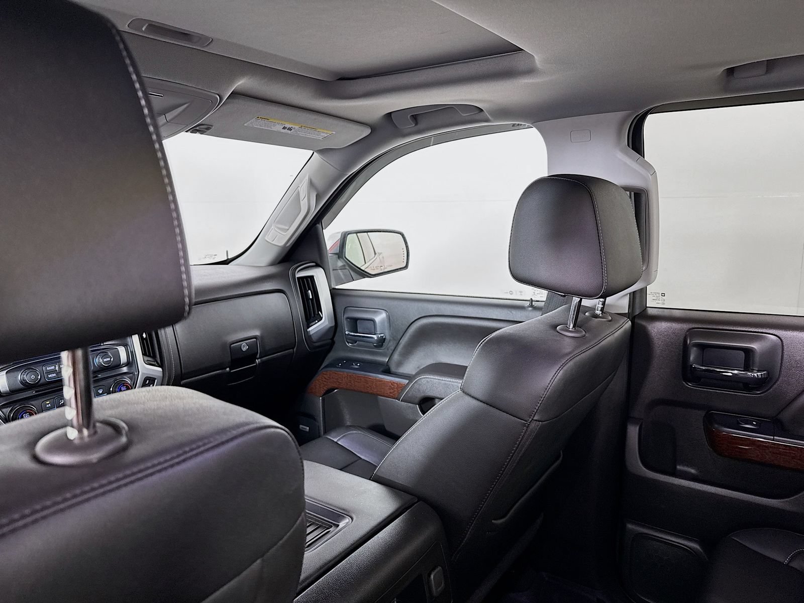 Used 2018 GMC Sierra 1500 SLT AWD/4WD image 18