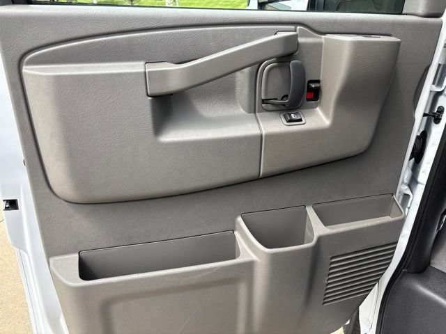New 2026 Chevrolet Express 3500 w/ Power Convenience Package RWD image 3