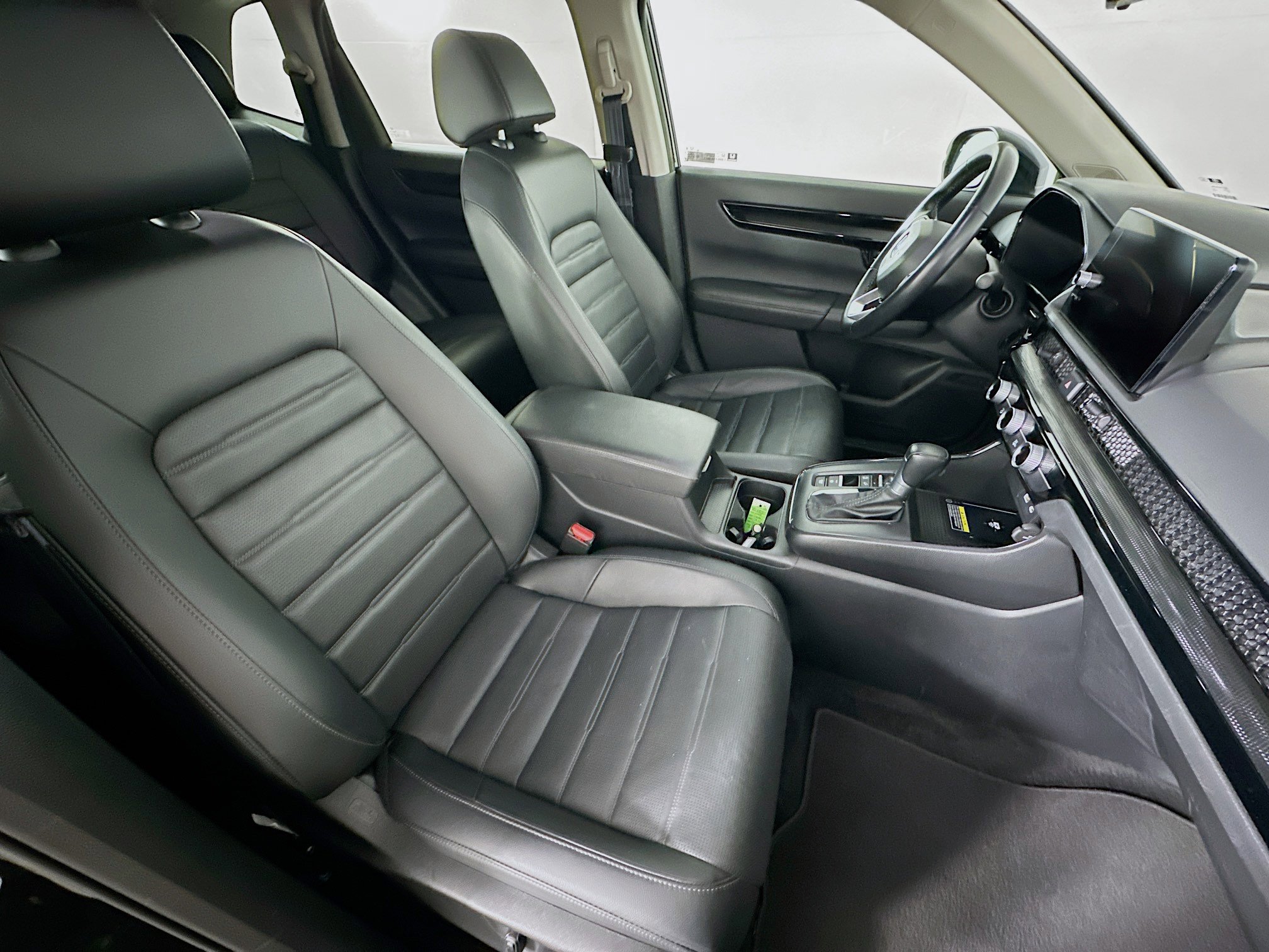 Used 2025 Honda CR-V EX-L image 32