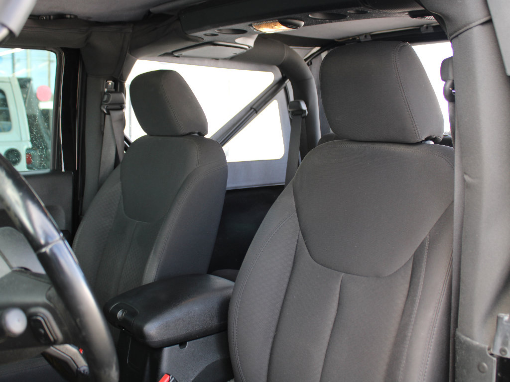 Used 2018 Jeep Wrangler Sport S image 11