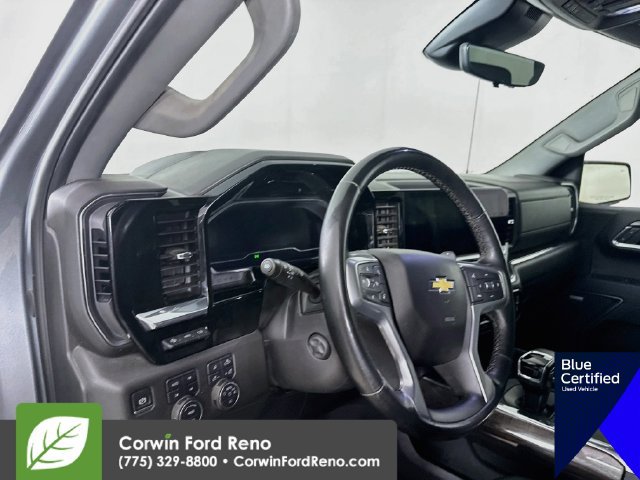 Used 2025 Chevrolet Silverado 1500 LTZ w/ Technology Package AWD/4WD image 12