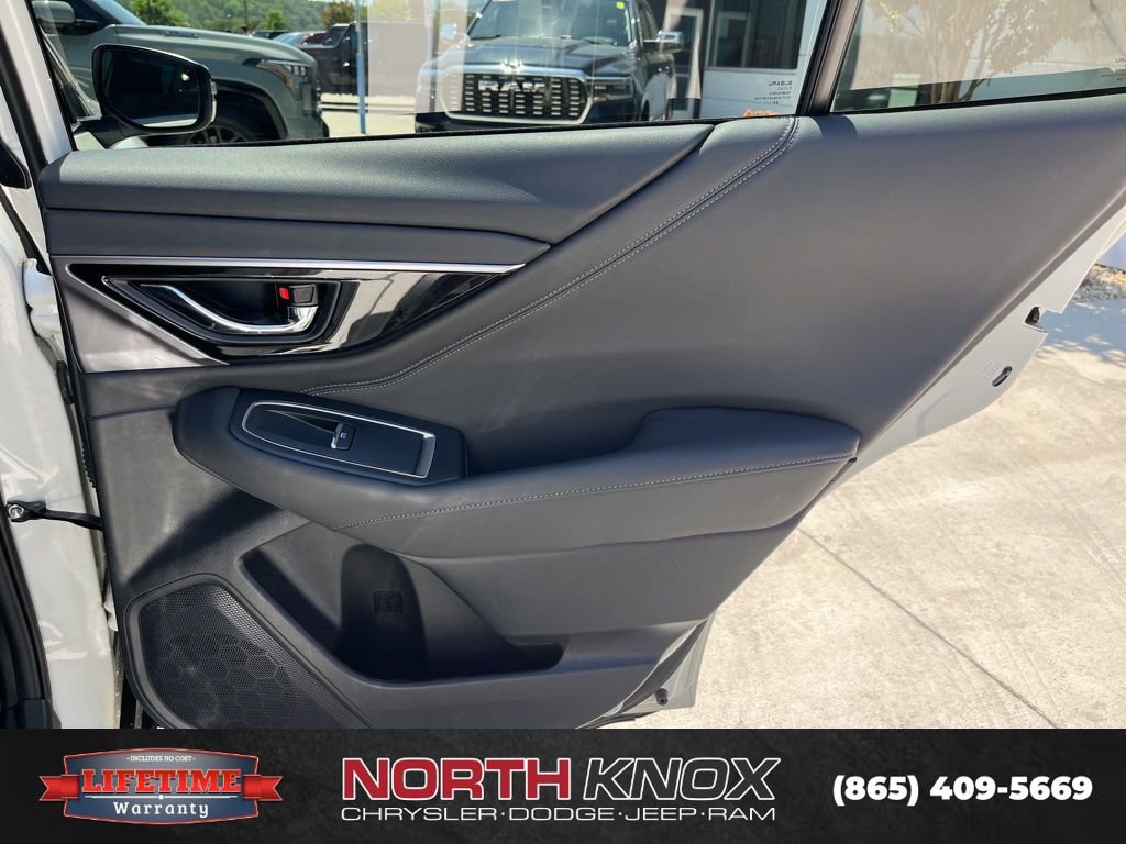 Used 2025 Subaru Outback Limited AWD/4WD image 25