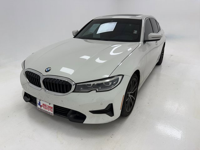 Used 2020 BMW 330i Sedan w/ Convenience Package image 4