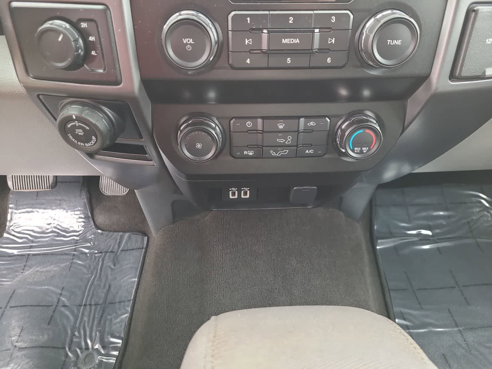 Used 2020 Ford F150 XLT w/ Trailer Tow Package image 25