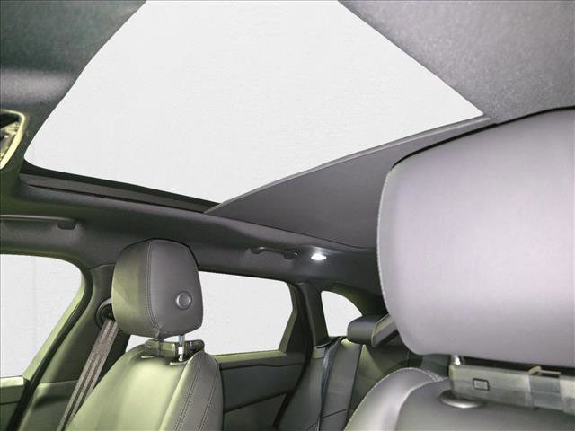 New 2026 Land Rover Range Rover Velar S image 30