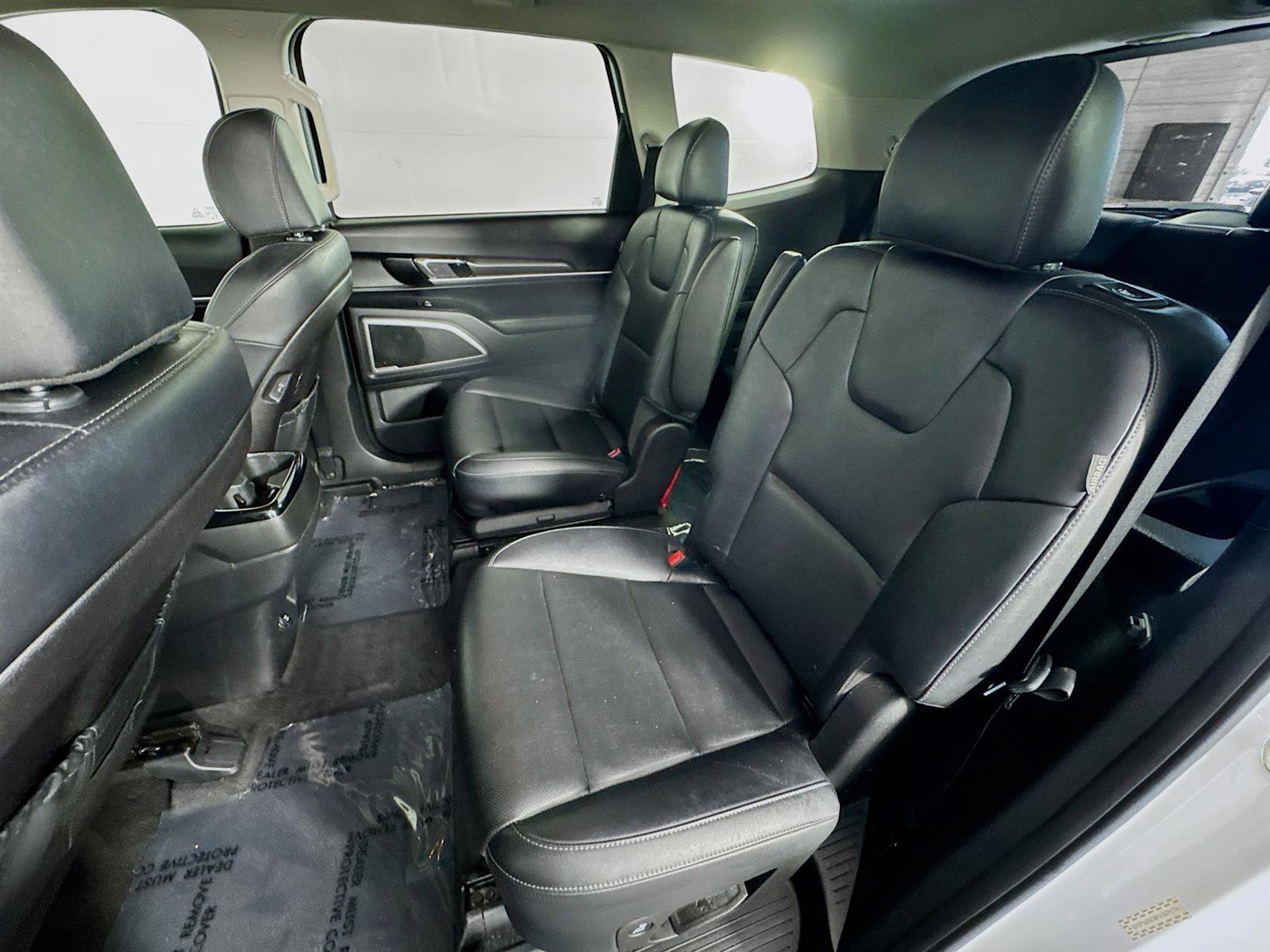 Certified 2023 Kia Telluride S image 23