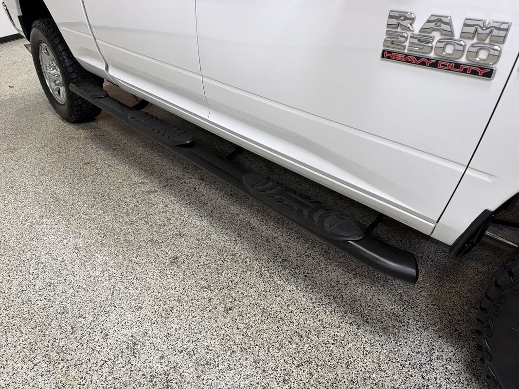 Used 2018 RAM 2500 SLT AWD/4WD image 45