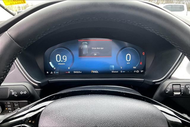 Used 2025 Ford Escape Platinum AWD/4WD image 13