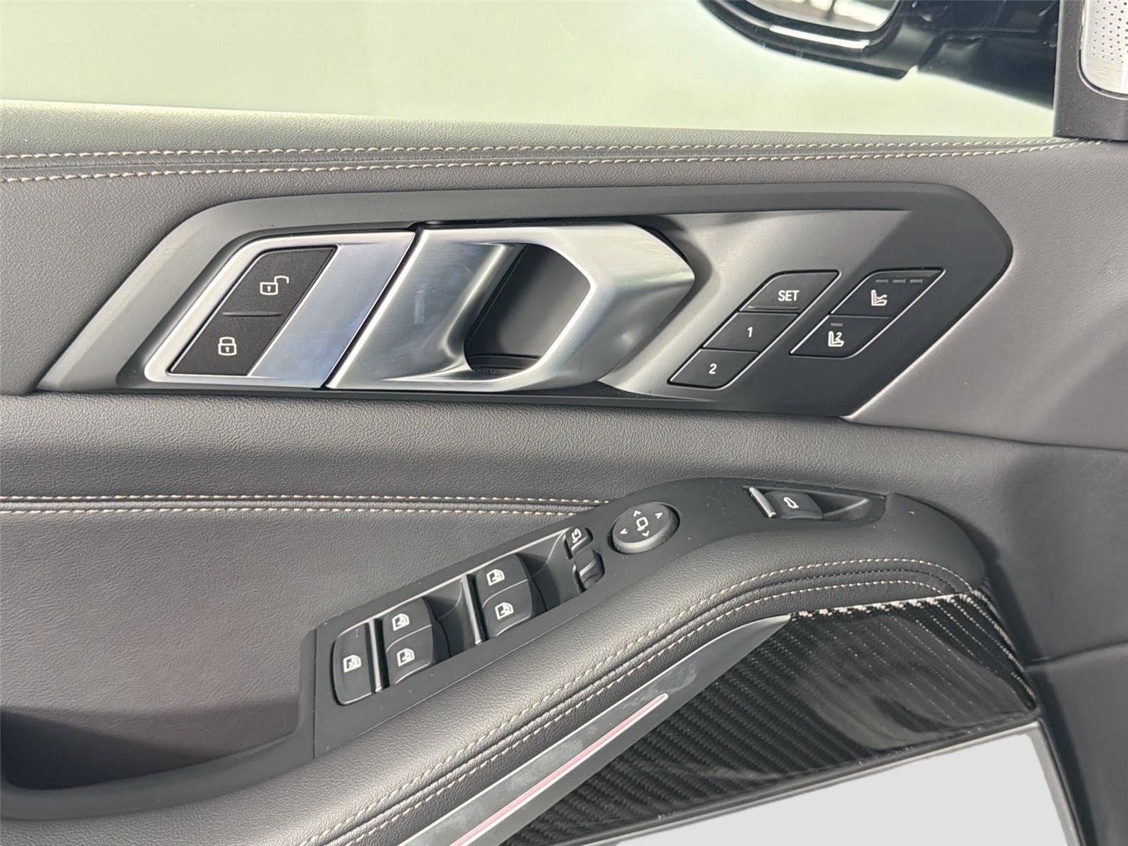 New 2026 BMW X5 M60i AWD/4WD image 18