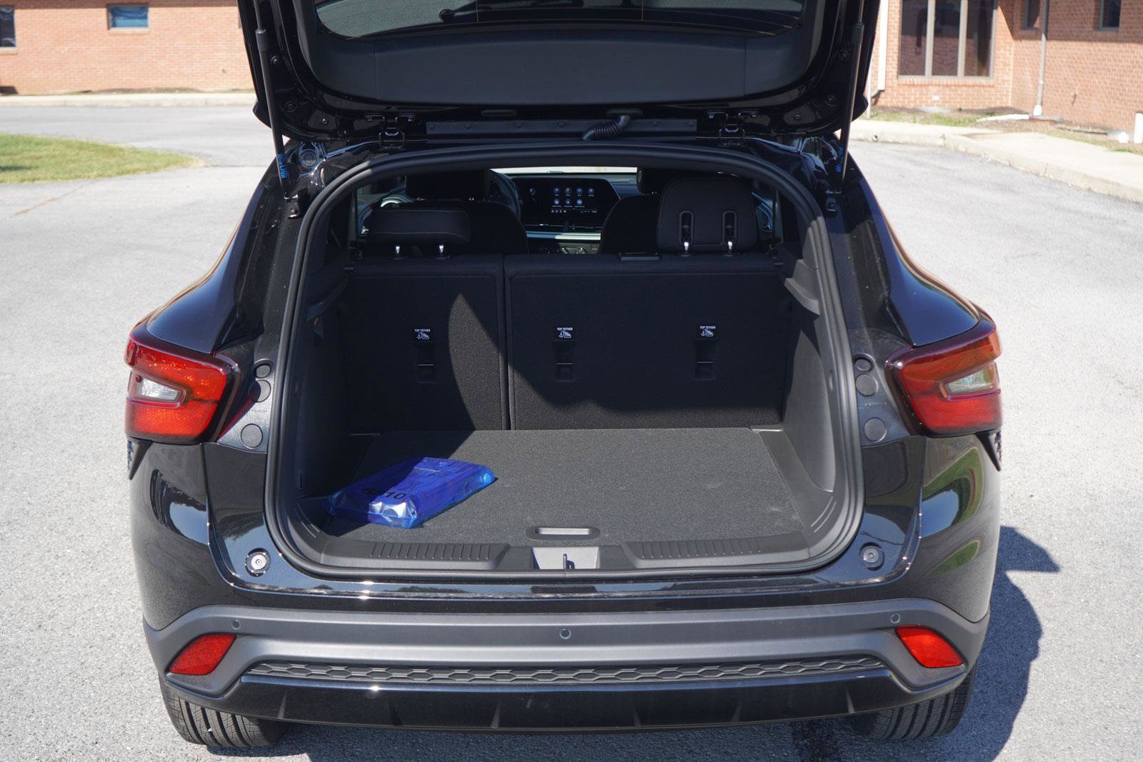 New 2026 Chevrolet Trax RS w/ Sunroof Package image 5