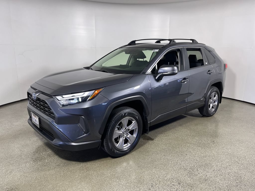 Used 2024 Toyota RAV4 XLE w/ Convenience Package AWD/4WD image 7