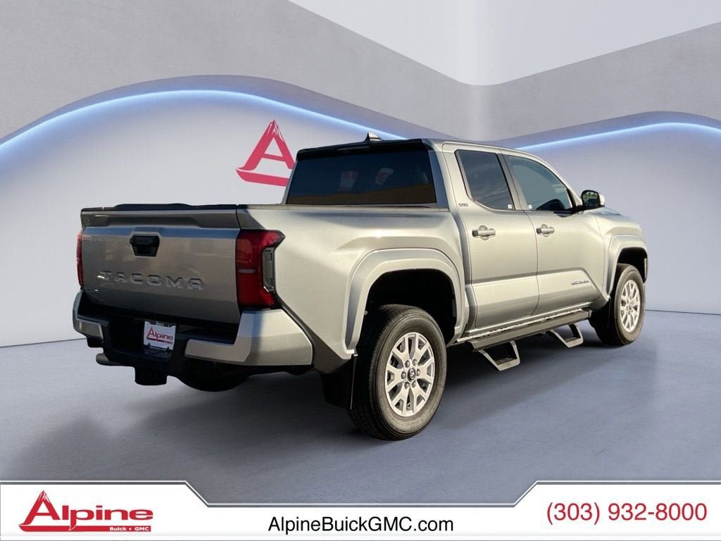 Used 2024 Toyota Tacoma SR5 AWD/4WD image 5