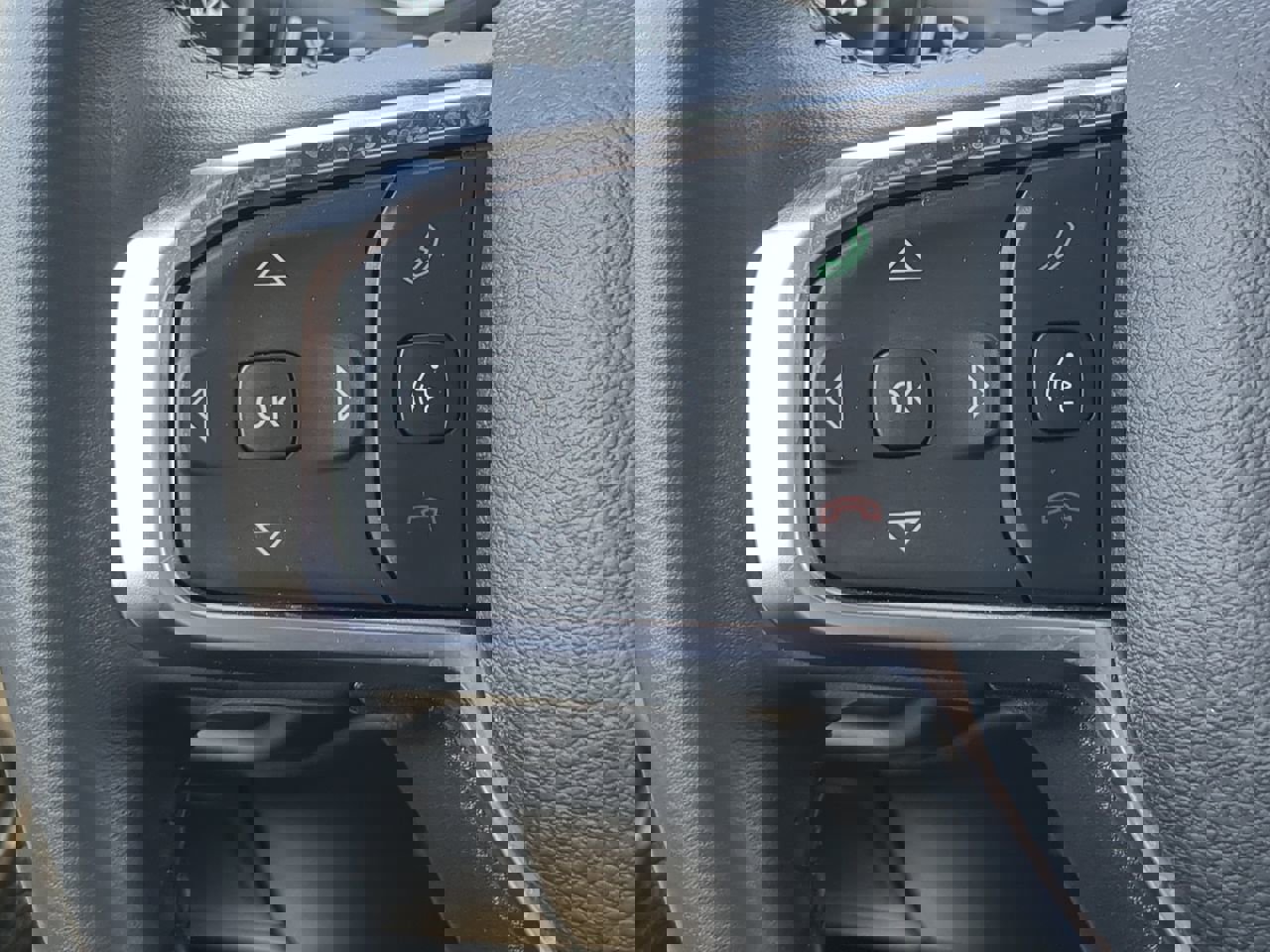 Certified 2024 RAM 1500 Big Horn RWD image 23