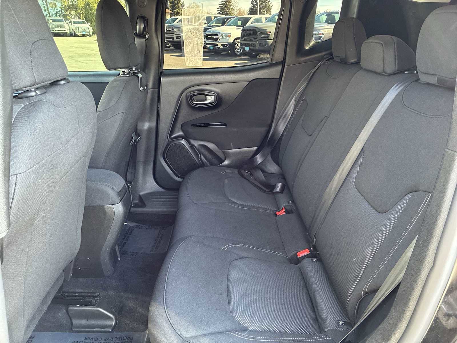 Used 2020 Jeep Renegade Sport AWD/4WD image 23