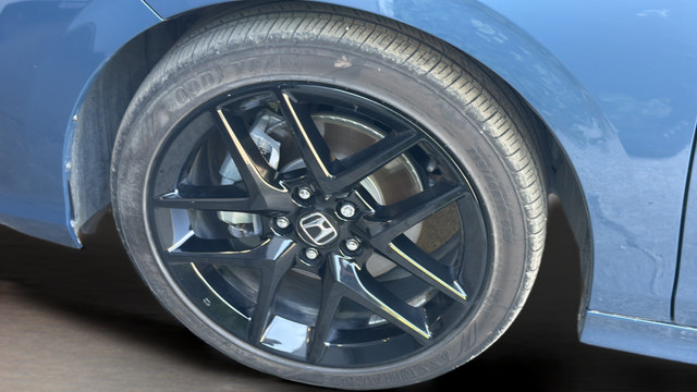 Used 2025 Honda Civic Sport image 35