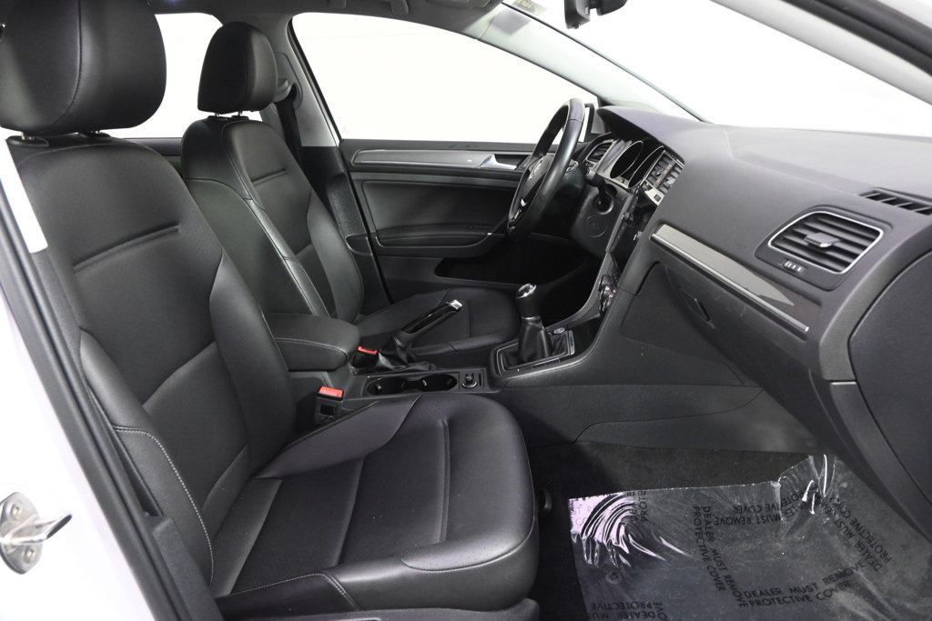 Used 2019 Volkswagen Golf Alltrack SE AWD/4WD image 16