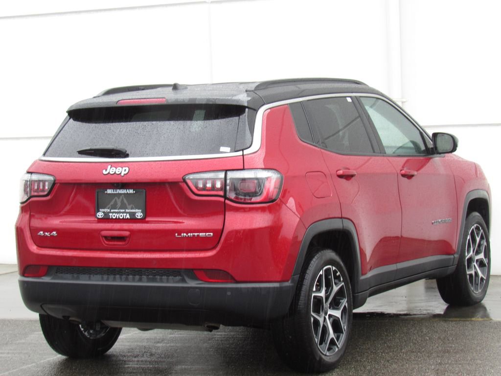 Used 2025 Jeep Compass Limited AWD/4WD image 6