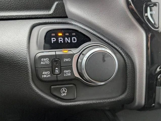 New 2026 RAM 1500 Big Horn AWD/4WD image 12