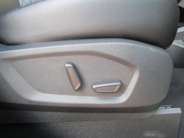 Used 2024 Ford Edge Titanium image 22